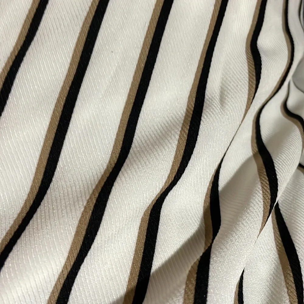 Romper - Picture 3 of 3